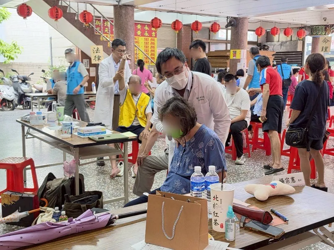 中華民國新聞記者協會攜手中醫界深入土城　義診、命理解惑、法律諮詢暖心服務獲熱烈迴響 圖1