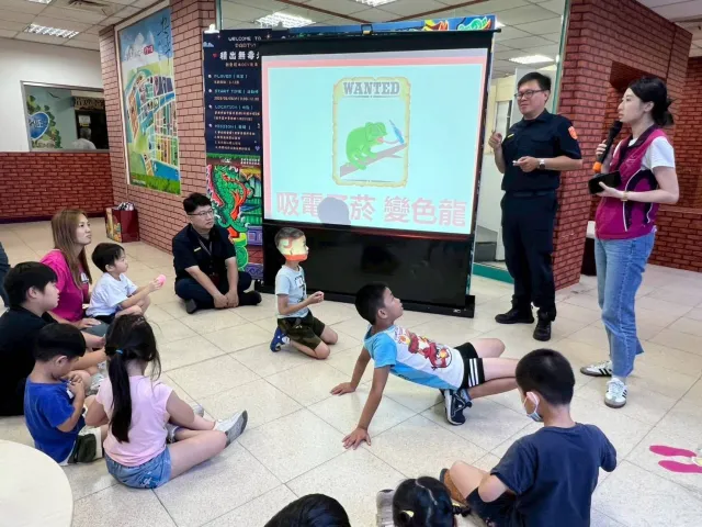 暑假將至！安平警跨局處合作，運用親子活動情境式宣導「毒駕零容忍」