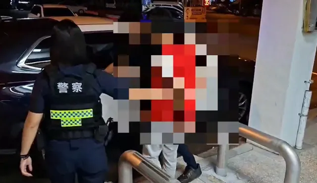 遭警方逮捕通輯犯