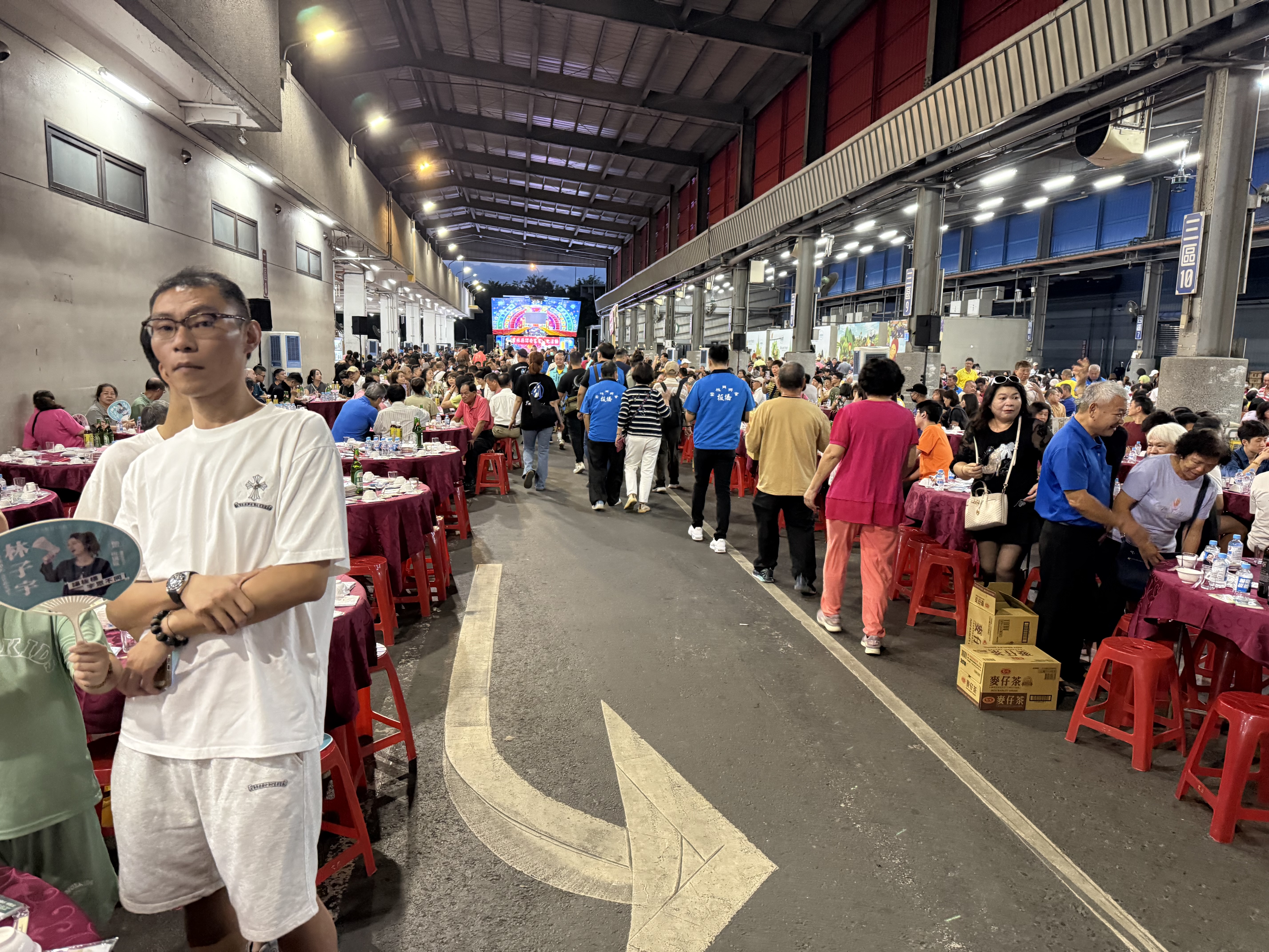 板橋雲林同鄉會第七屆第一次會員大會暨理事長就職　丁睿昇接任理事長　席開300多桌各界齊聚祝賀 圖2